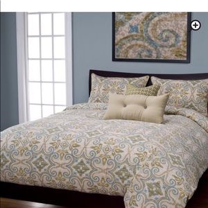 NEW! Bedding